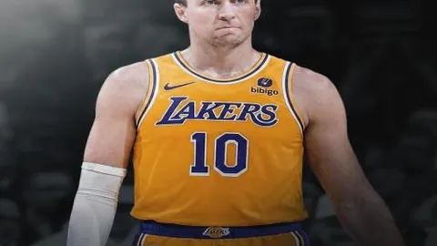 萊萬近在咫尺失良機，关键一助显神通。